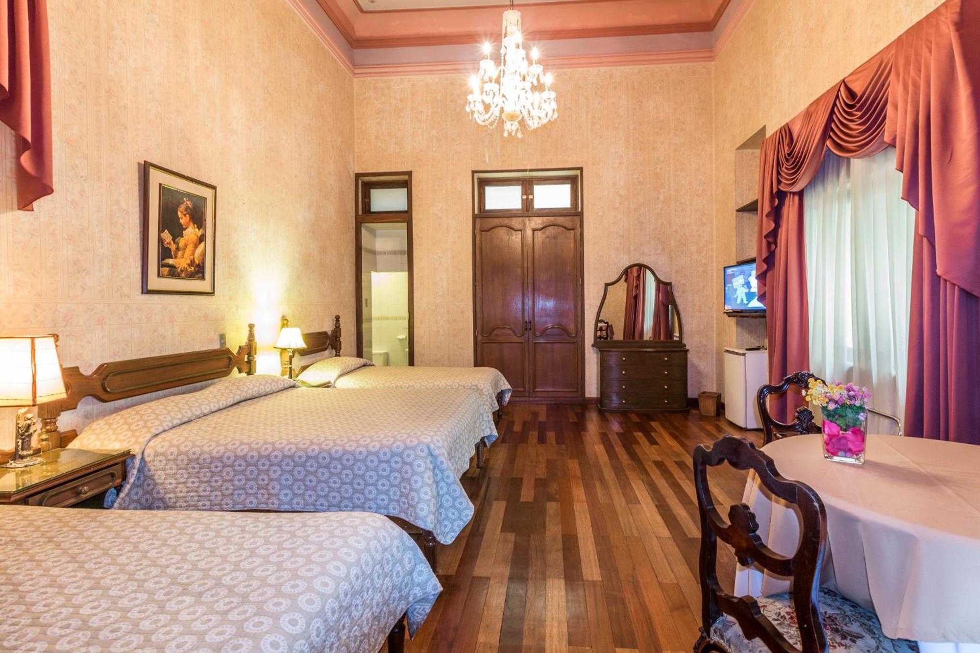 Capital Plaza Hotel Sucre Luaran gambar