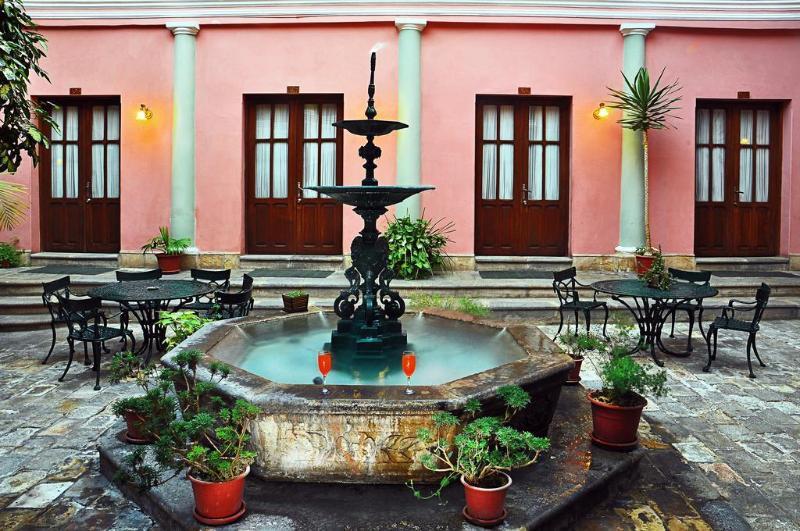 Capital Plaza Hotel Sucre Luaran gambar